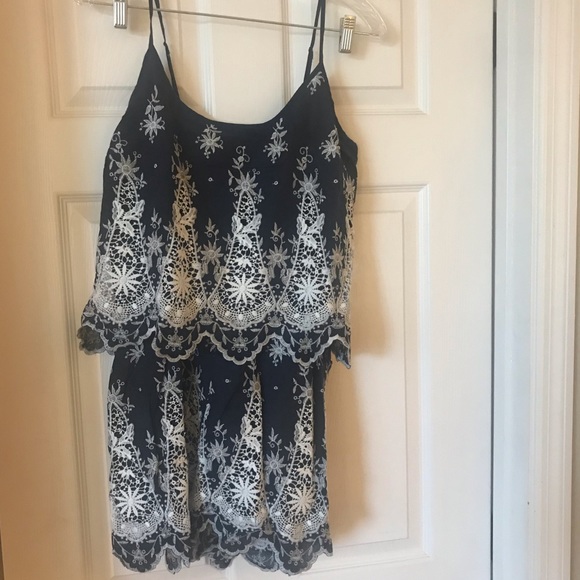 Romeo and Juliet Romper Jumper Medium Blue White Embroidered One Piece Shorts - Picture 2 of 6